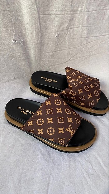 Louis Vuitton Louis vuitton Paris terlik