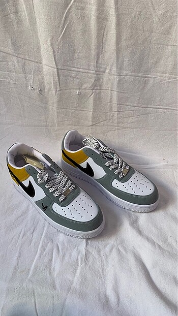 Nike spor ayakkabı