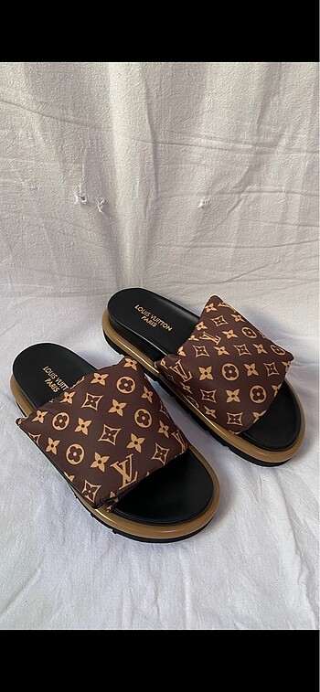 Louis Vuitton Louis vuitton terlik