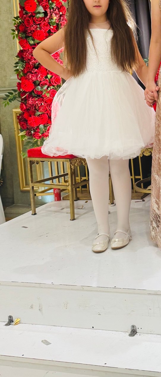 Kız Çocuk Beyaz Kol Tüllü Straplez Kabarık Elbise - Görsel 4