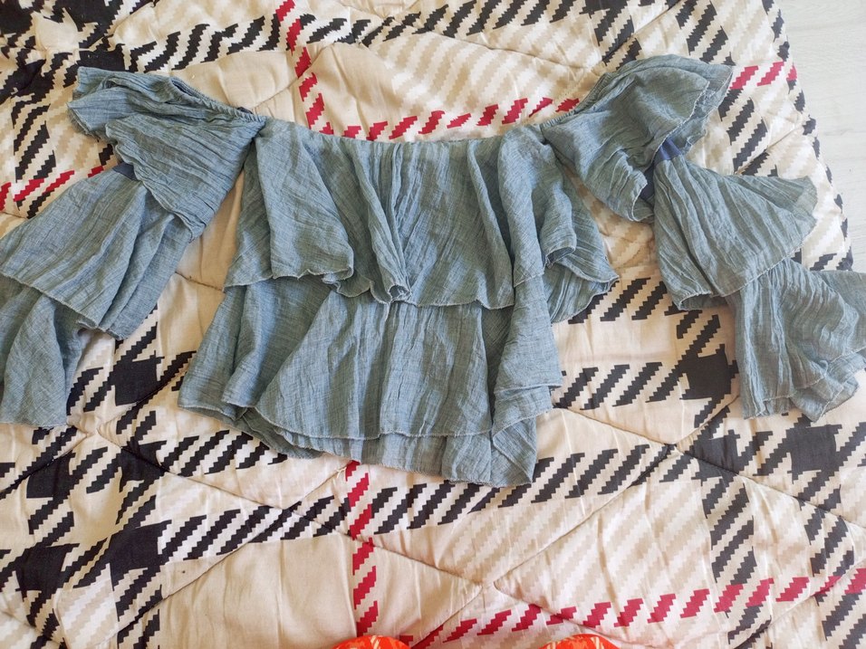 Gri Çiçek Desenli Bol  Mini Şort - Görsel 5