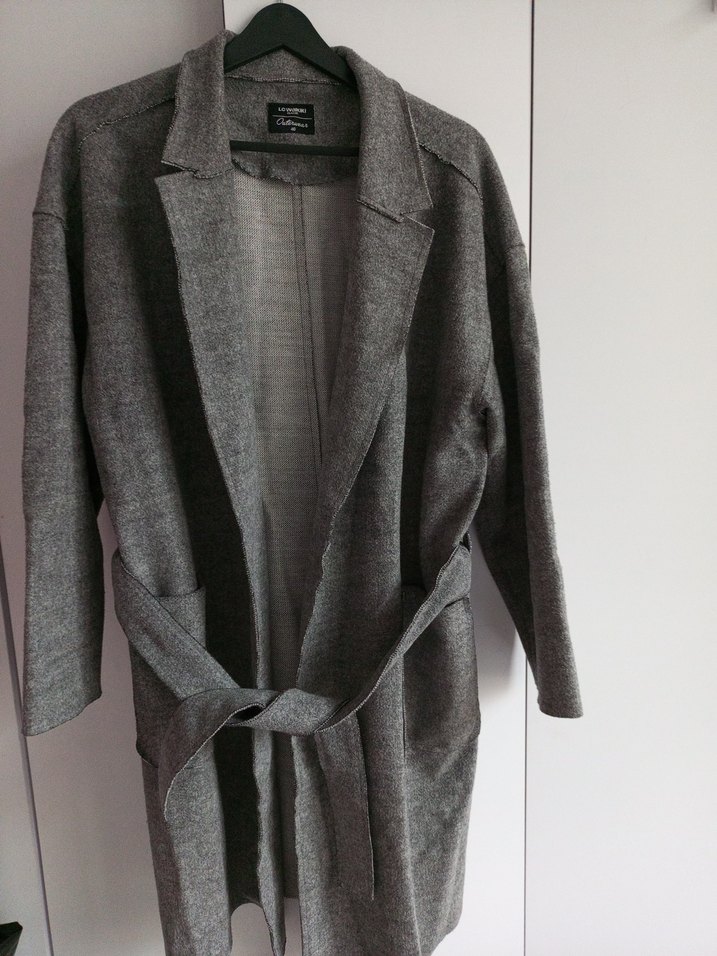 Gri Uzun Kadın Kaban - Görsel 3