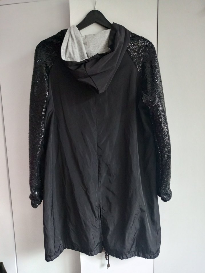 Pul Detaylı Midi Siyah Kadın Ceket - Görsel 4