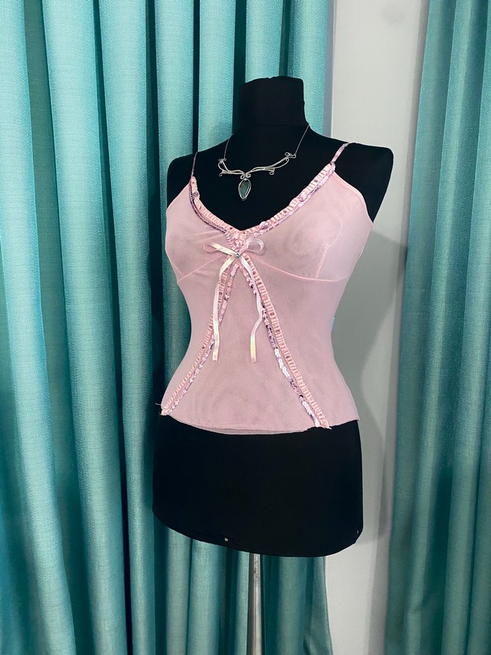 Pembe Dantel Detaylı V Yaka Strappy Büstiyer - Görsel 2