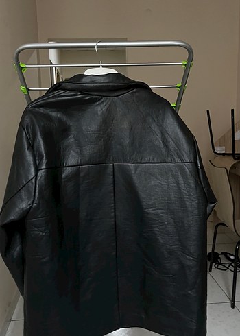 Kadın Siyah Deri Midi Ceket - Görsel 3