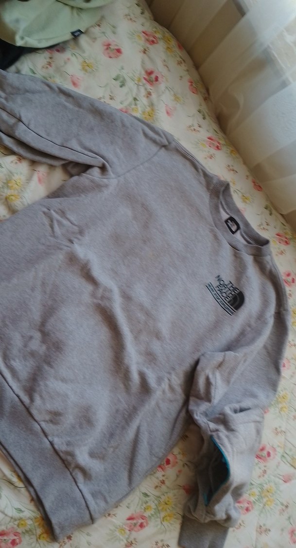 The North Face Gri uzun Kollu Sweatshirt - Görsel 4