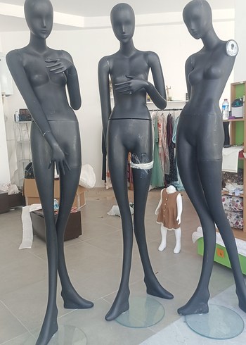 Diğer Uzun Siyah Modern Artistik Seramik Kadın Mankeni 3'lü