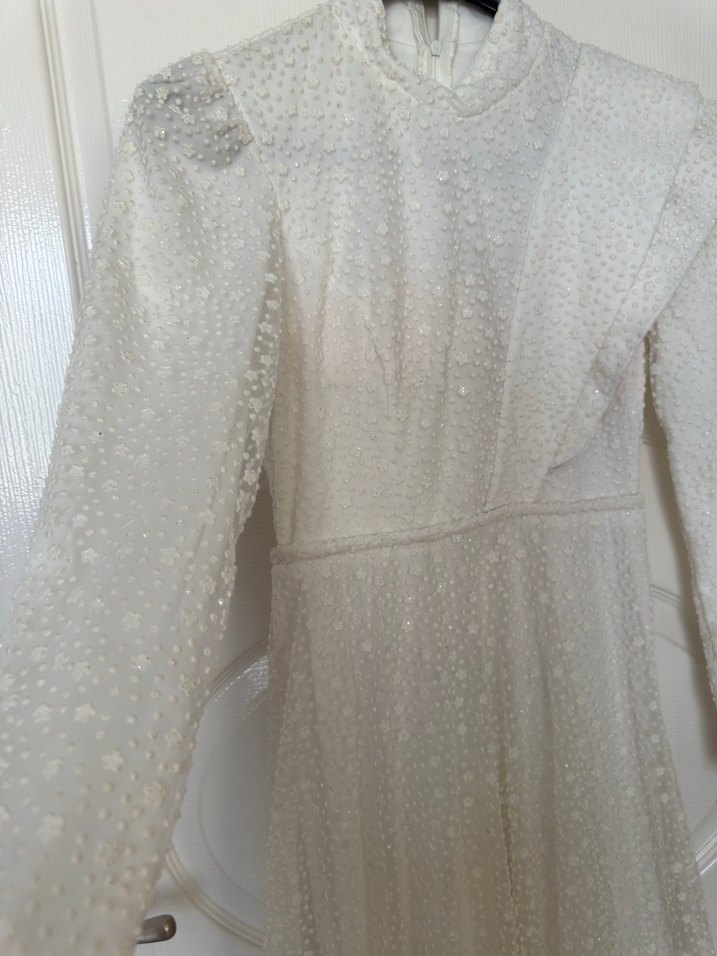 Beyaz simli elbise - Görsel 5