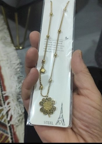 Beden çelik yonca kolye gold