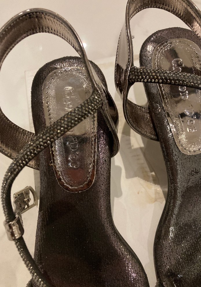 Çocuk 
Kemerli Yılan Desenli Siyah Dolgu Topuklu Ayakkabı - Görsel 3