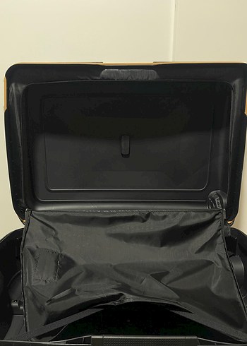 Samsonite Scure Spinner Özel Seri 75/28 - Görsel 8