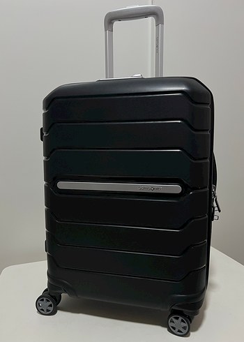 Samsonite Freefrom Kabin Boy Valiz