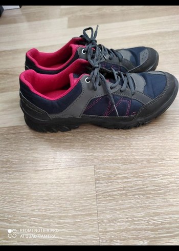 Quechua Quechua Gri Bağcıklı Kadın Spor Ayakkabı