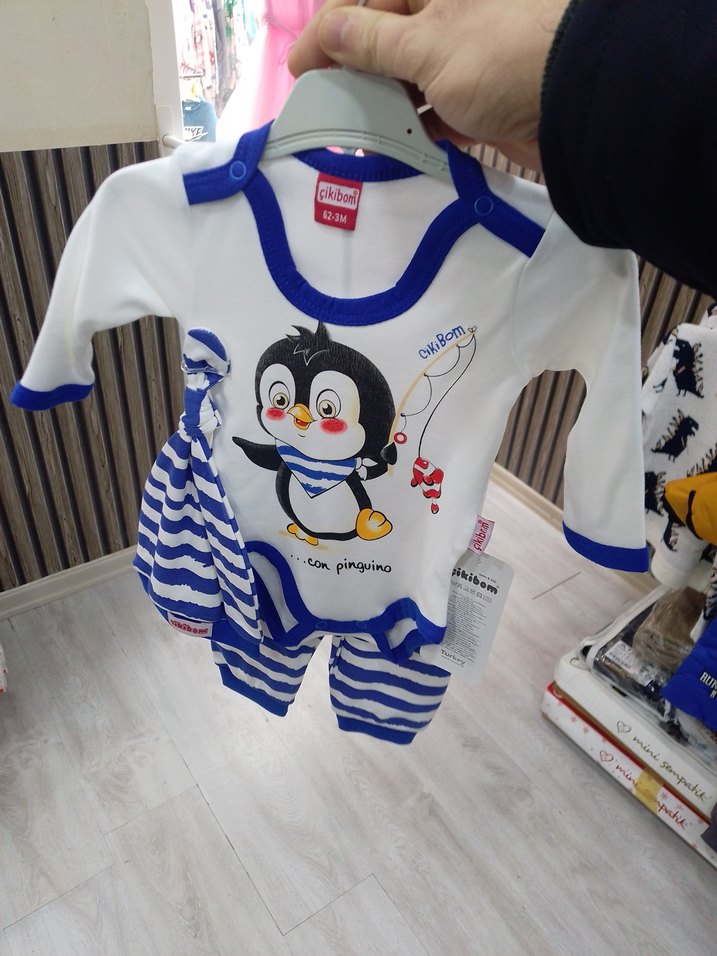 Uzun Kollu Mavi Erkek Bebek Takımı - Görsel 3