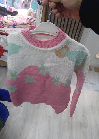 Zara Pembe Çiçekli Uzun Kollu Örgü Kazak 8 yas - Görsel 4