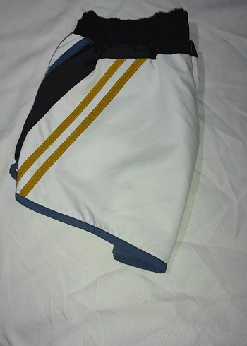 Beyaz Desenli Spor Mini Şort - Görsel 2