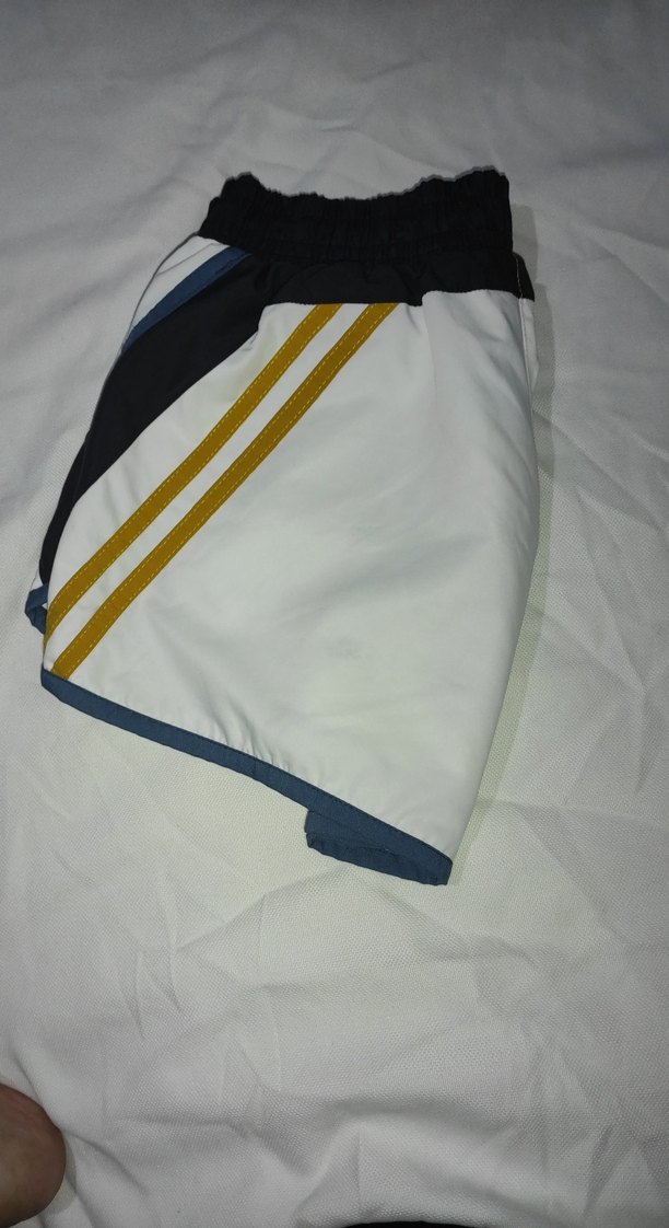 Beyaz Desenli Spor  Mini Şort - Görsel 2