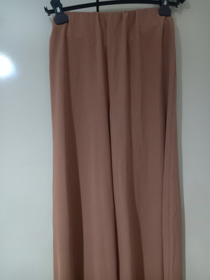 Bej Piliseli Kadın Uzun Kumaş Pantolon - Görsel 4