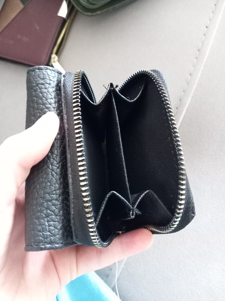 Siyah Baskılı Deri Kadın Cüzdanı - Görsel 4