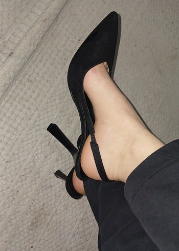 Topuklu ayakkabı - Görsel 4