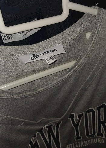 Gri Baskılı Kısa Kollu Tişört - Görsel 4