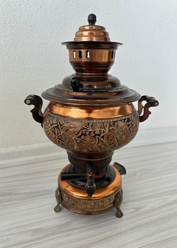 Beden Diger Markalı Koyu Kahverengi İşlemeli Çaydanlık