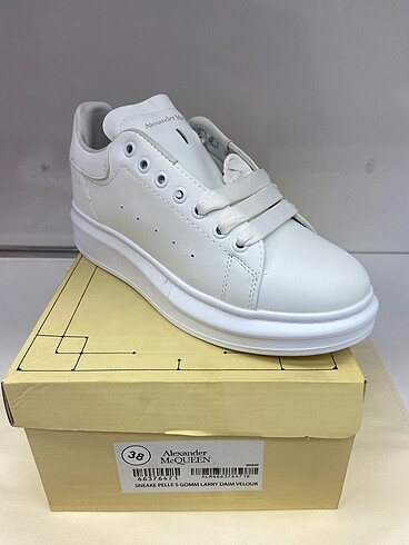 Alexander mcqueen