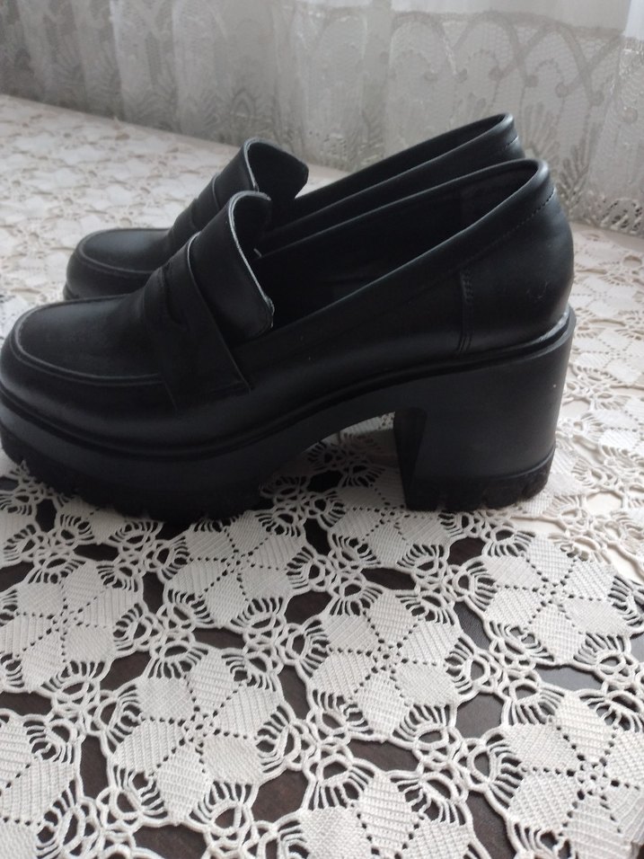 Kara Platform Topuklu Gotik Kadın Ayakkabı - Görsel 3