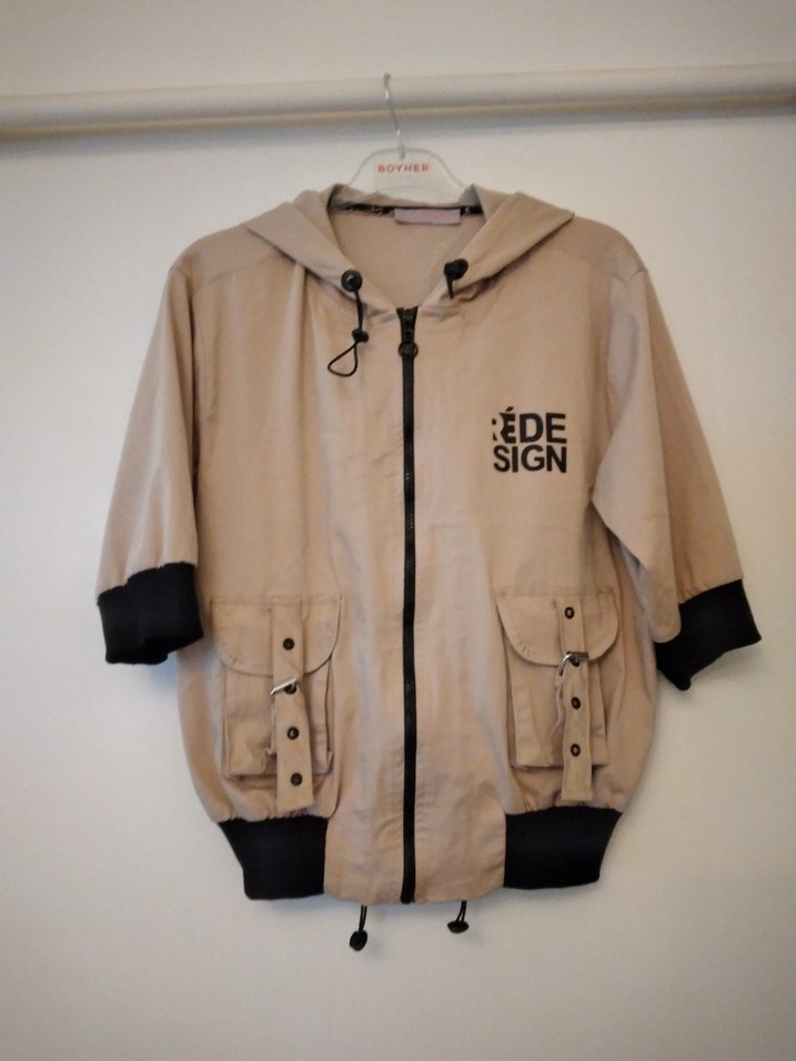 Kapüşonlu Kısa Bej - Görsel 3