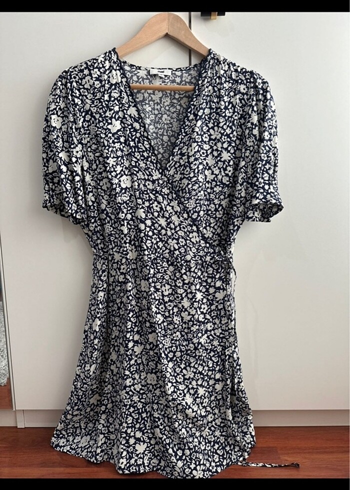 Mavi Elbise - Görsel 2