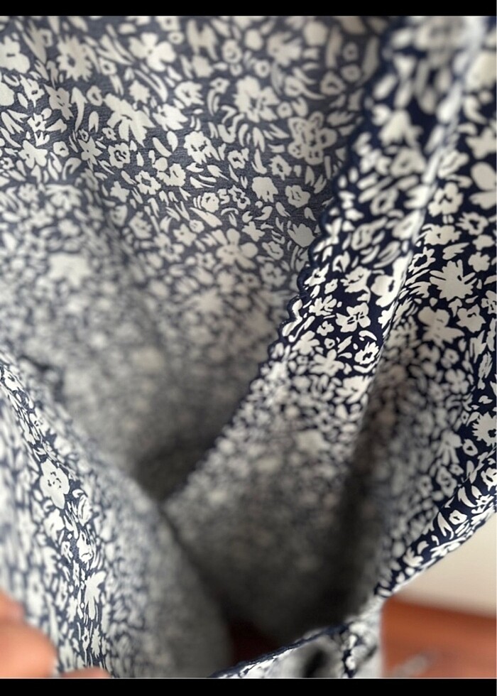 Mavi Elbise - Görsel 3