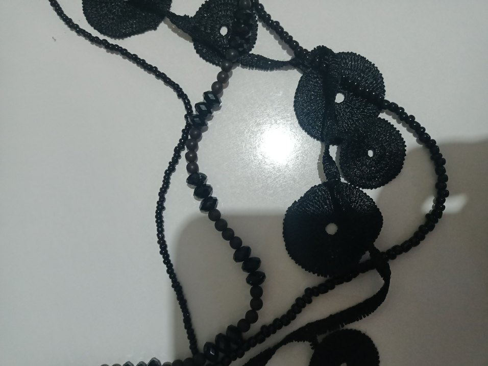 Uzun Siyah Gotik Boncuklu Kadın Kolye - Görsel 4