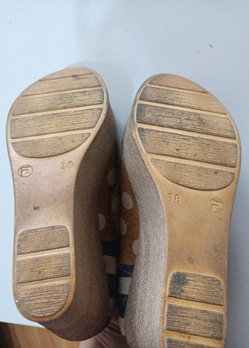 Bej Puantiyeli Kadın Dolgu Topuklu Ayakkabı - Görsel 6