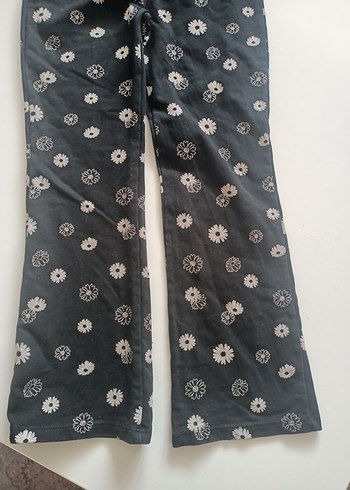 Gri Çiçek Desenli Düğmeli kız çocuk penye İspanyol tayt - Görsel 3