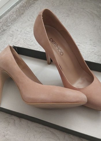 Bej Süet Stiletto Kadın Ayakkabı - Görsel 3