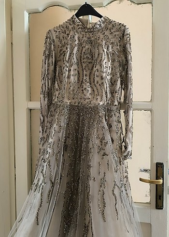 İnci İşlemeli Uzun Bej Düğün Elbisesi - Görsel 8