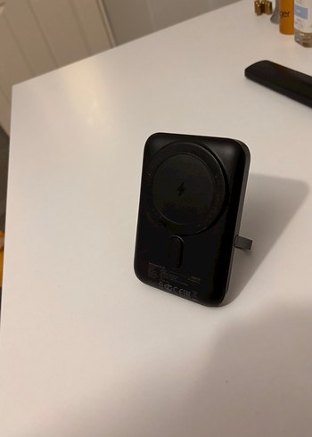 Siyah Manyetik Kablosuz Power Bank