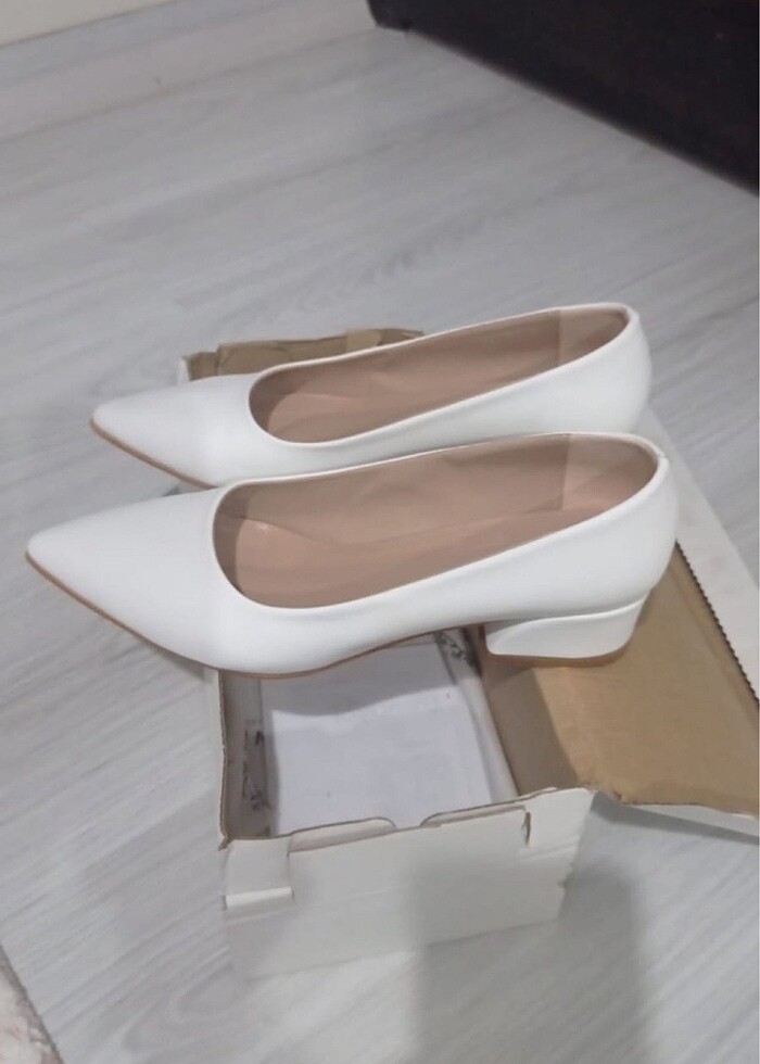 Topuklu ayakkabı - Görsel 4