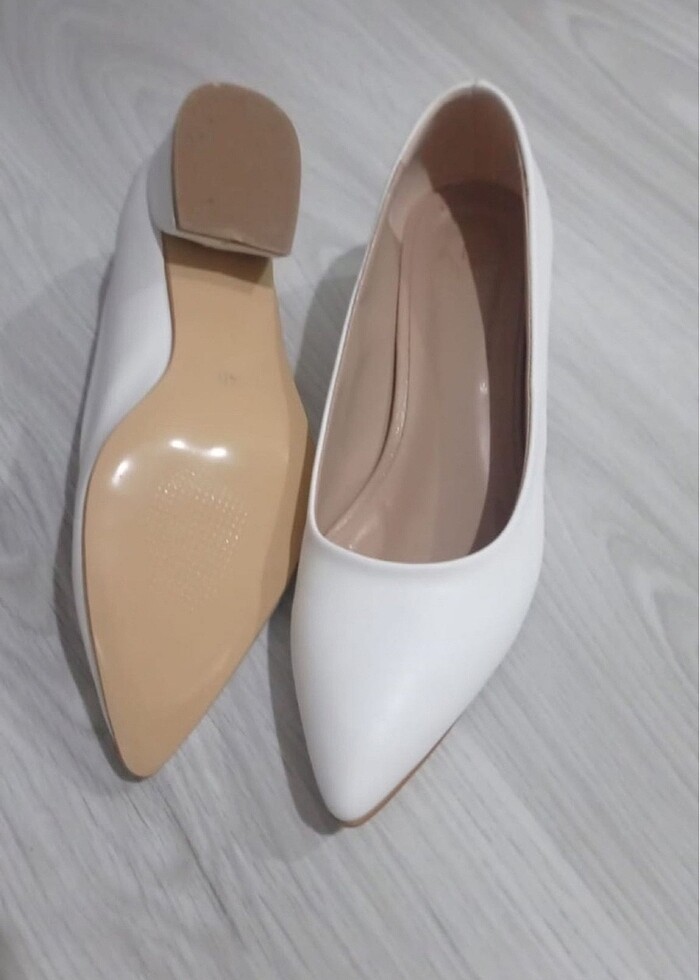 Topuklu ayakkabı - Görsel 3