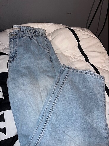 BAGGY