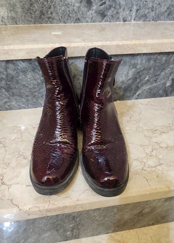 Diğer Bordo Parlak Deri Yılan Desenli Kadın Bot