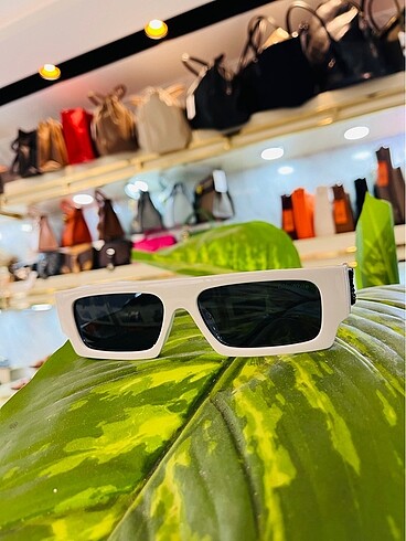 Off white bayan güneş gözlüğü