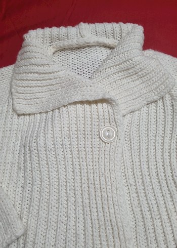 Kız Çocuk Beyaz Örgü Hırka - Görsel 2