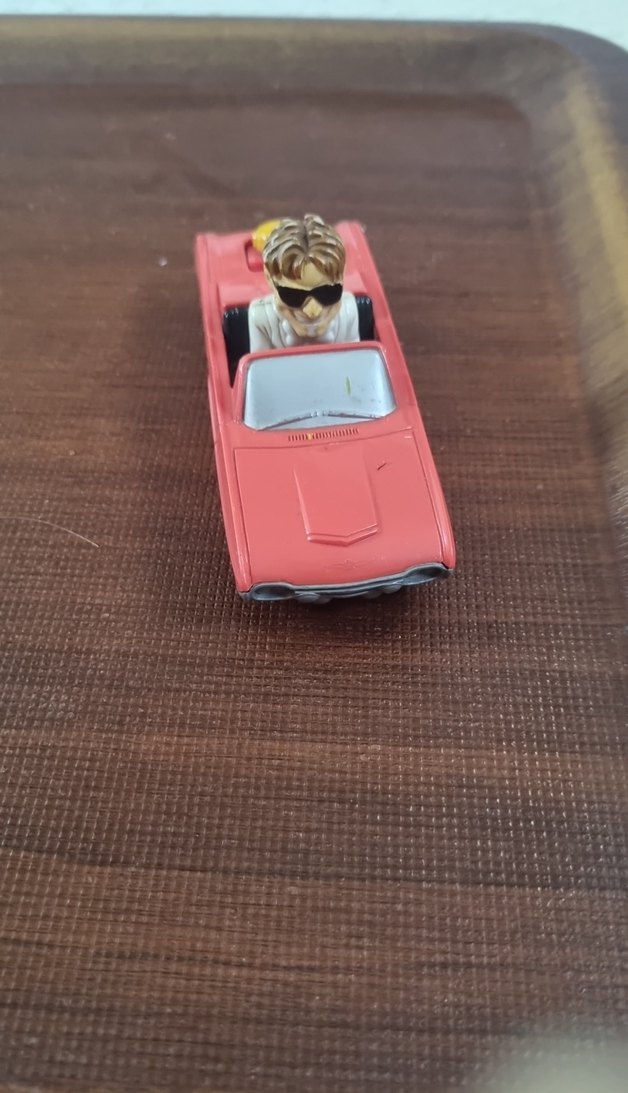 Pembe Oyuncak Araba Figürlü - Görsel 2