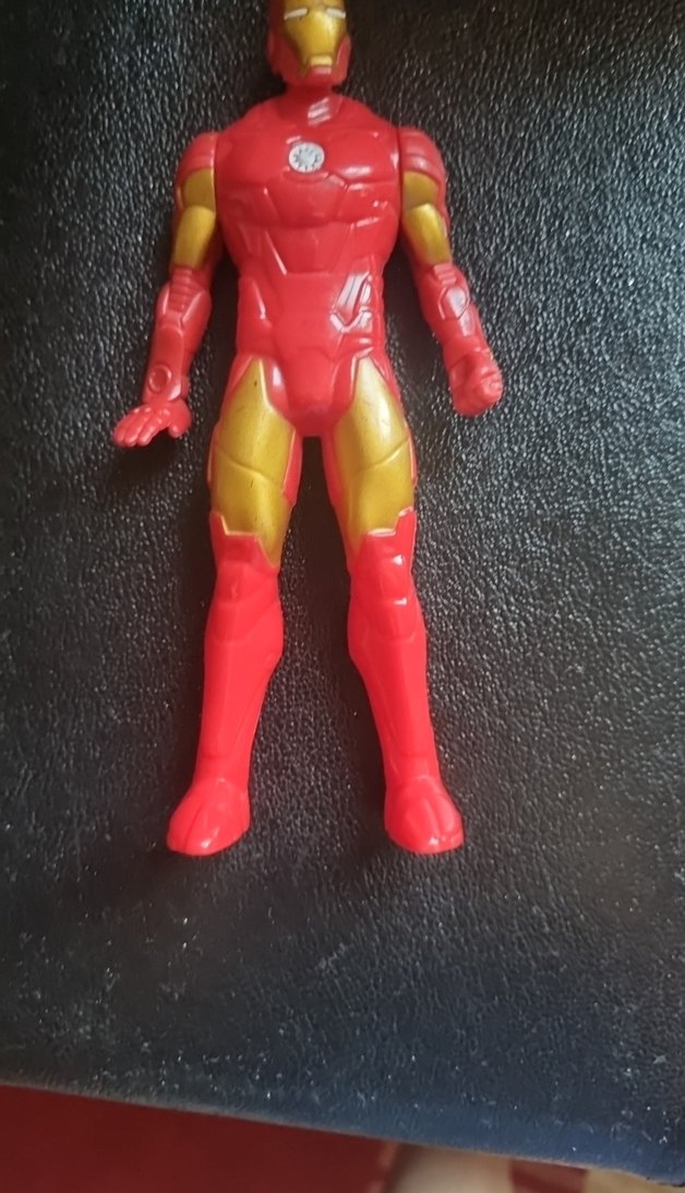 Kırmızı Iron Man Aksiyon Figürü - Görsel 3