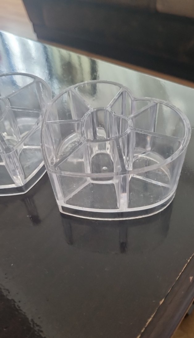 Kalp Şeklinde Şeffaf Makyaj Organizeri 2 adet - Görsel 3