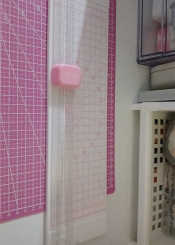 Pembe Giyotin