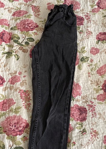 28 Beden Düğmeli Siyah Kadın Bağlama Desenli Denim Pantolon