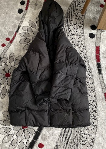 Siyah Kapüşonlu Uzun Kadın Kışlık Mont - Görsel 2