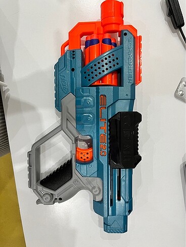  Nerf commander